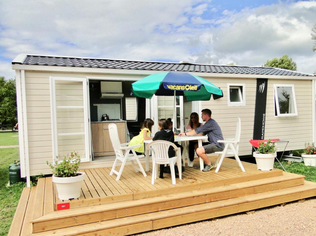 Camping Aux Rives Du Soleil ポン・ド・ヴォー エクステリア 写真