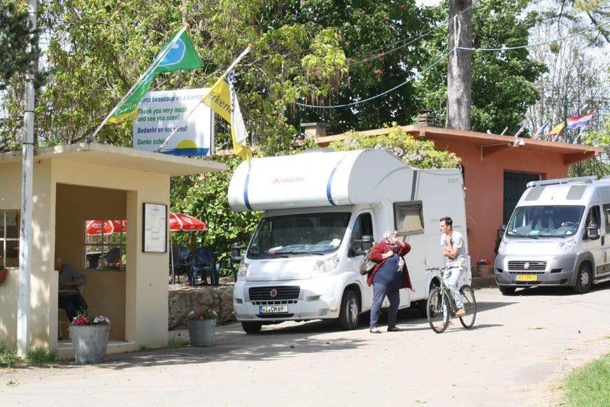 Camping Aux Rives Du Soleil ポン・ド・ヴォー エクステリア 写真